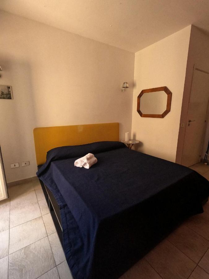 Casa Magoo Appartement Palermo Buitenkant foto